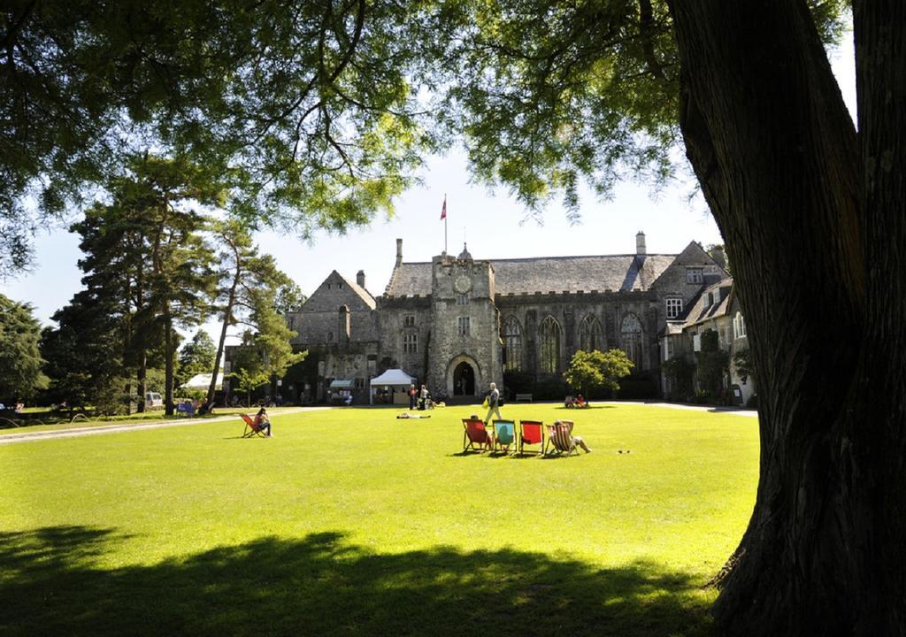 Dartington Hall Bed & Breakfast Totnes Exterior foto